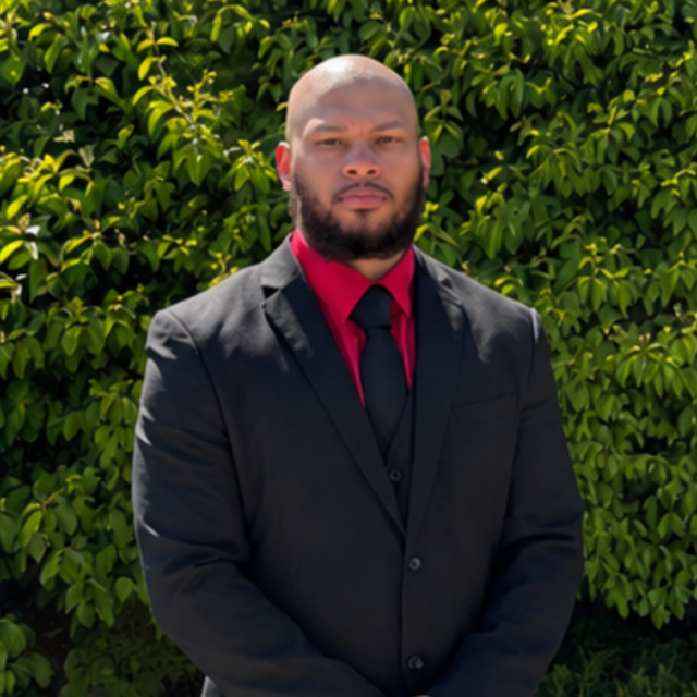 https://5wandco.com/wp-content/uploads/2026/05/elijah-640x640.png